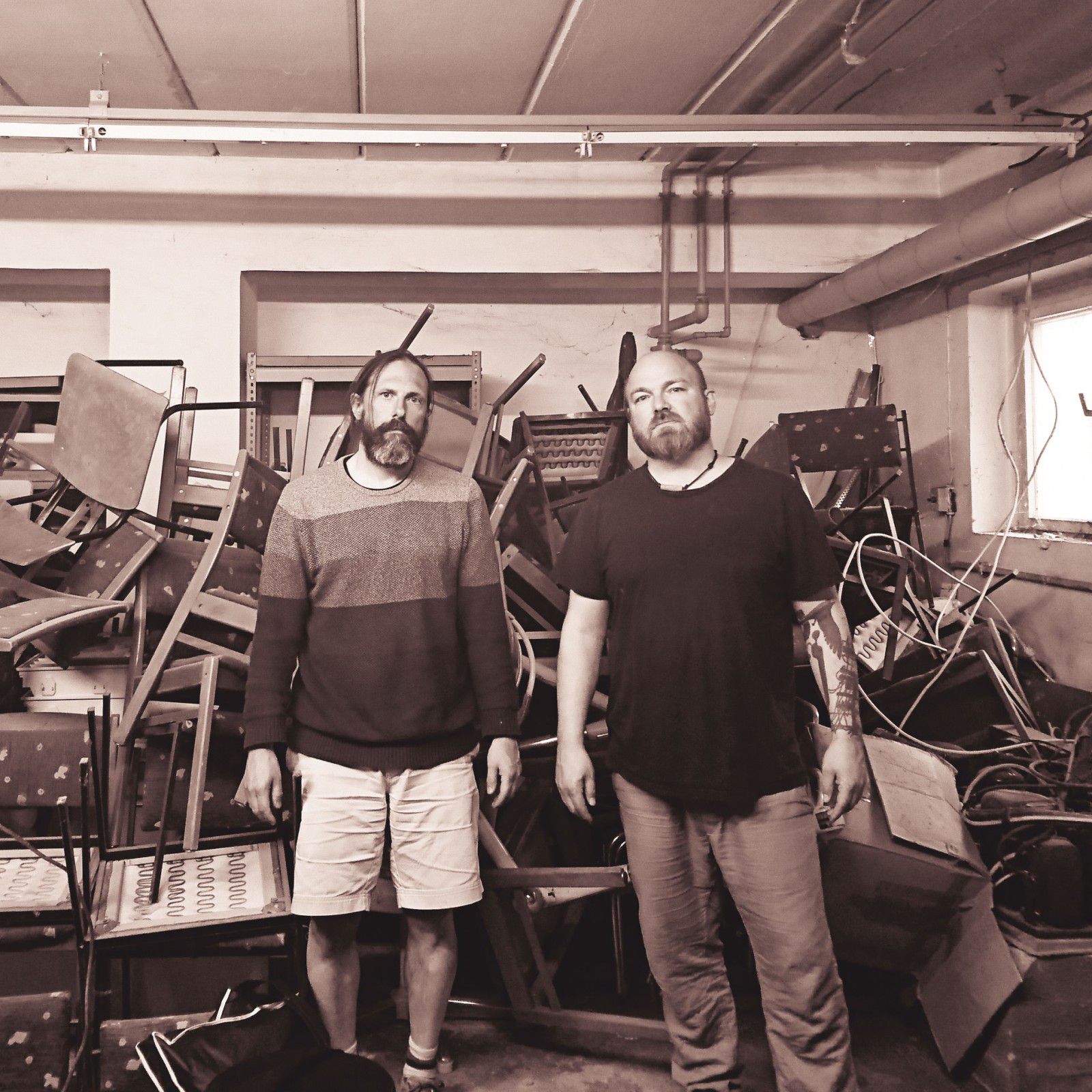 Live on Stage in 2026: Beehoover - STONED FROM THE UNDERGROUND